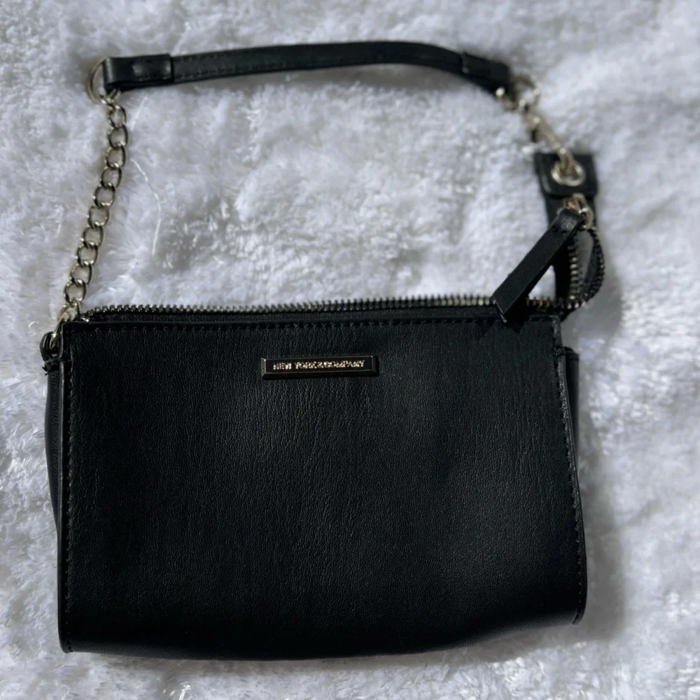 New York & Company black mini shoulder bag